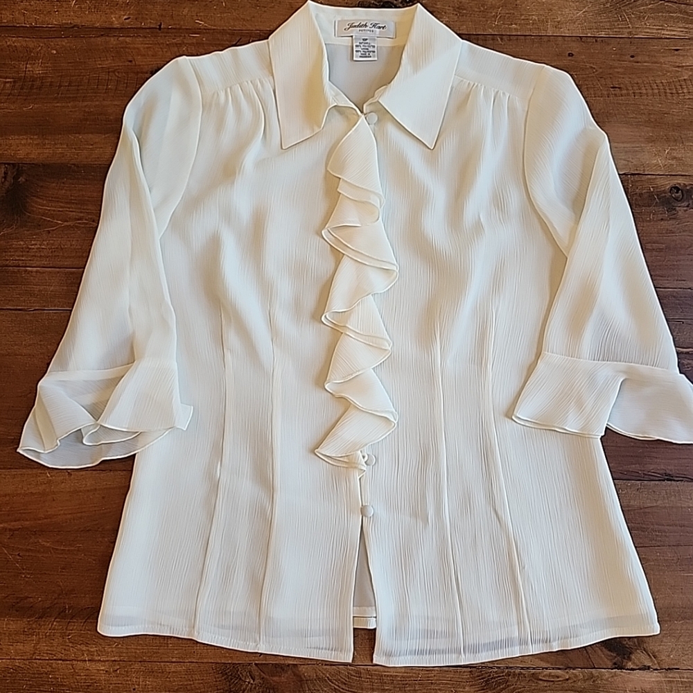 Judith Hart Petite Blouse 10 Petite With Collar & Ruffle Front Ivory Cream